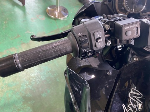 カワサキ Ninja1000　グリップヒーター